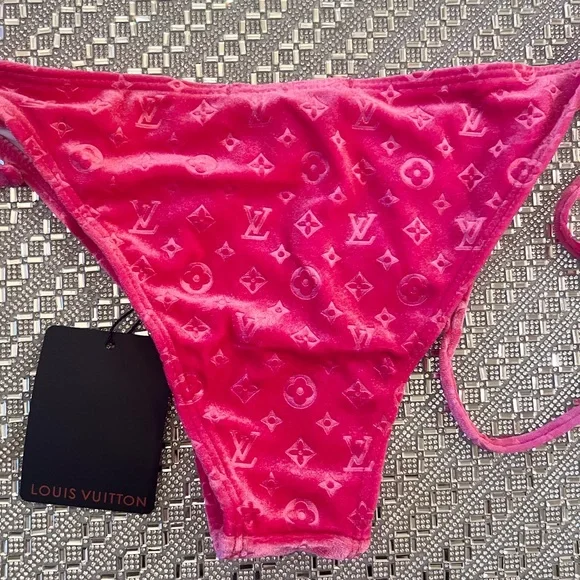 💗 LOUIS VUITTON Monogram LV Velvet Hot Pink Bikini & Skirt Swim Swimsuit NEW M - Picture 8 of 12